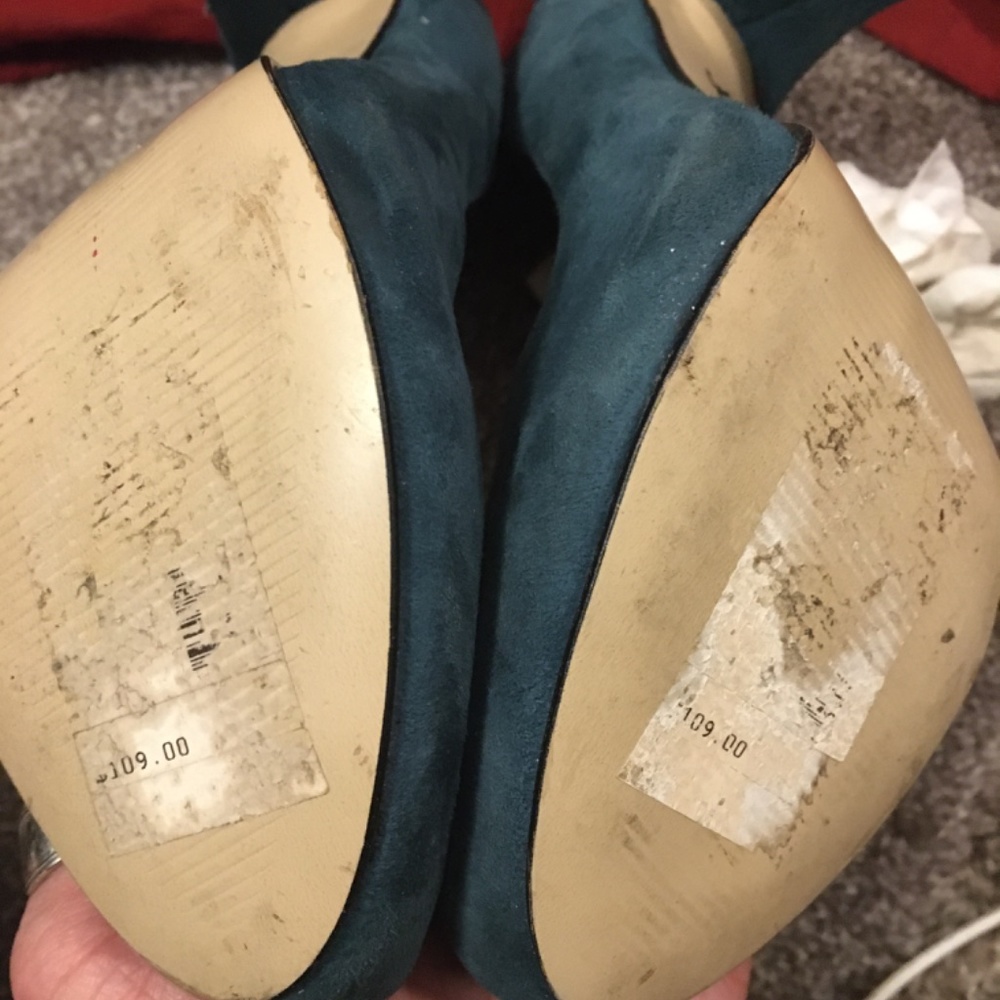 Nine West size 7 Heels - Picture 4 of 4